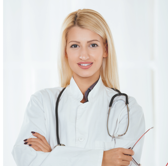Médecin femme souriante, représentant le recrutement médical simplifié